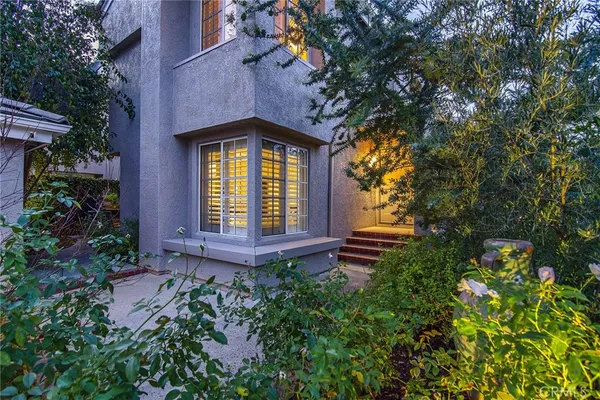 $1,289,000 | 5535 Shadow Canyon Place, Westlake Village, CA 91362