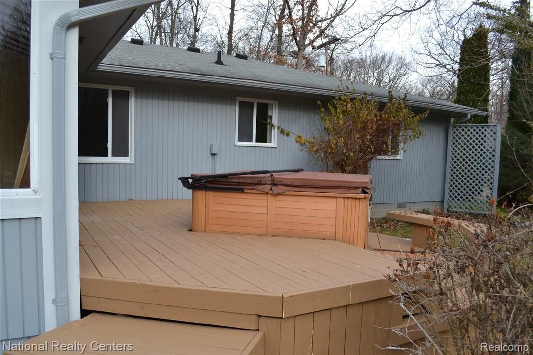 40485 Harris Road Belleville, MI 48111 - Photo 15 of 20 DSC_0035.JPG