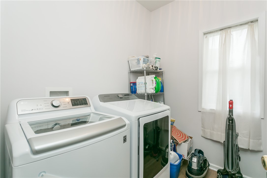 224 Webster Road Webster, NY 14580 - Photo 16 of 24