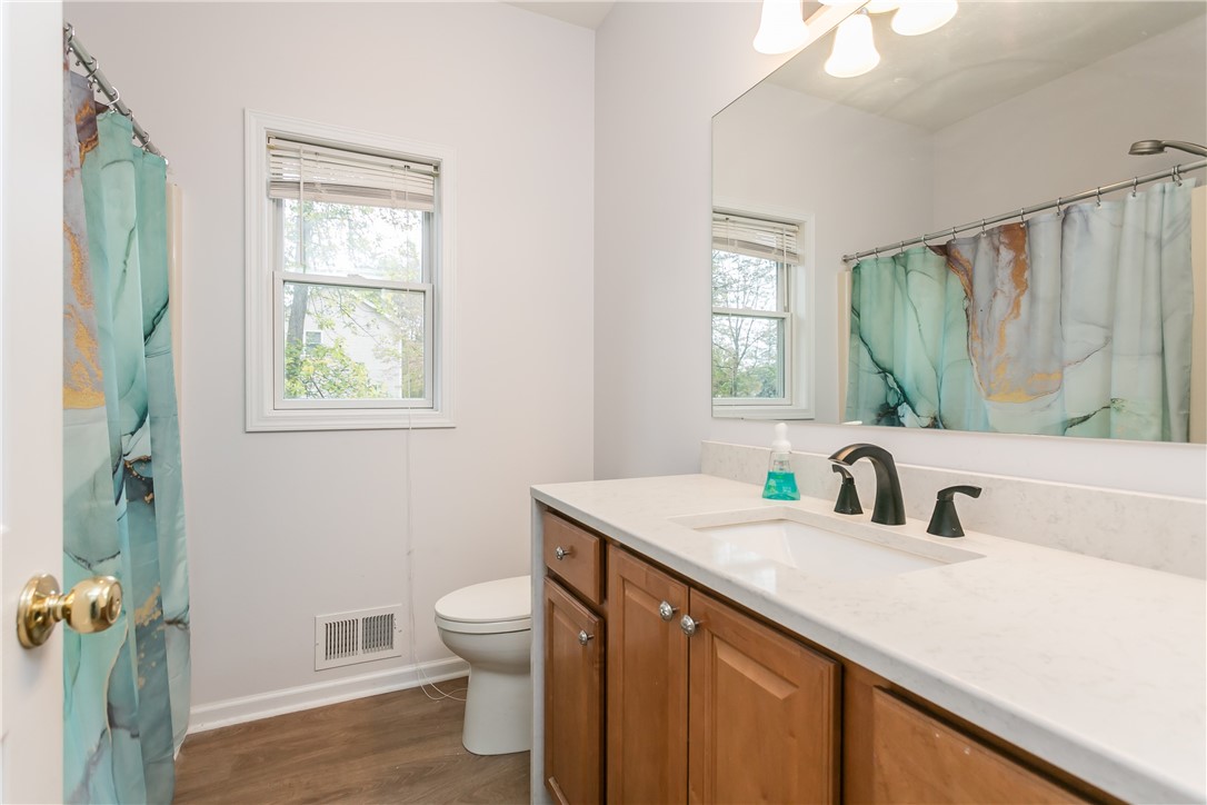 224 Webster Road Webster, NY 14580 - Photo 21 of 24