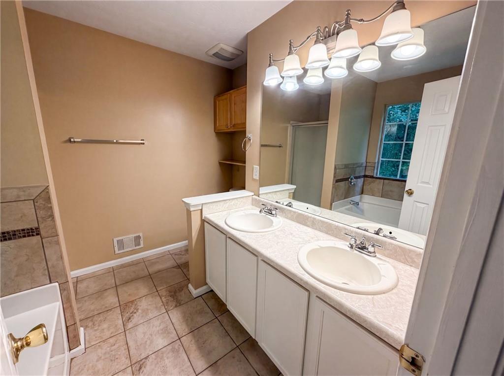 2195 Clayton Ridge Lithonia, GA 30058 - Photo 16 of 22