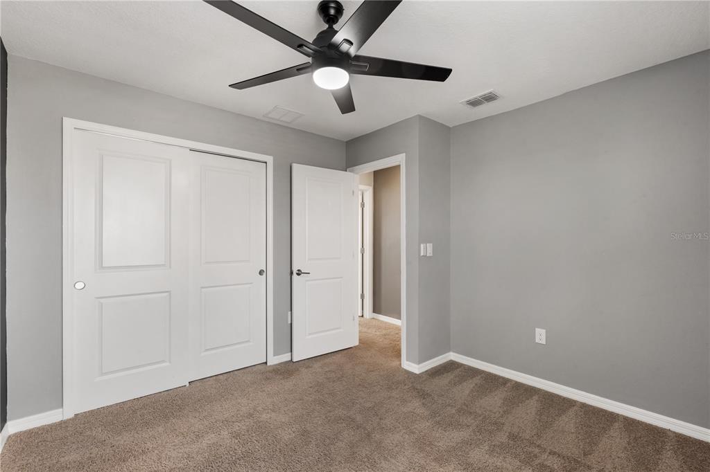 1139 Calico Pointe Circle Groveland, FL 34736 - Photo 16 of 21