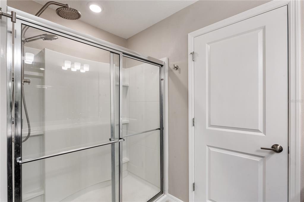 1139 Calico Pointe Circle Groveland, FL 34736 - Photo 18 of 21