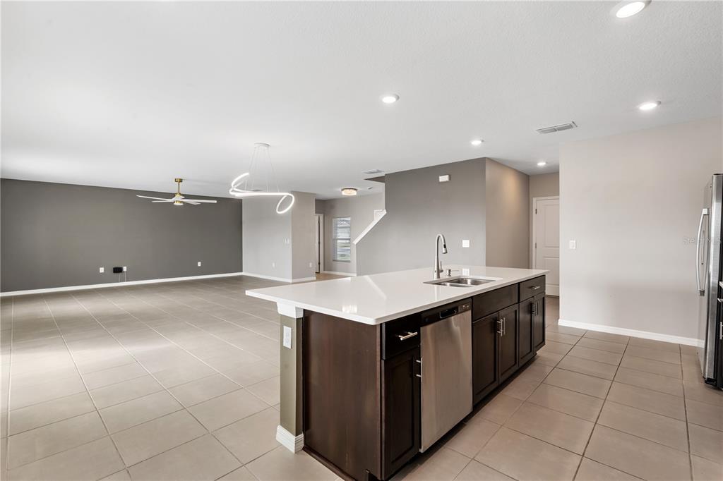 1139 Calico Pointe Circle Groveland, FL 34736 - Photo 6 of 21