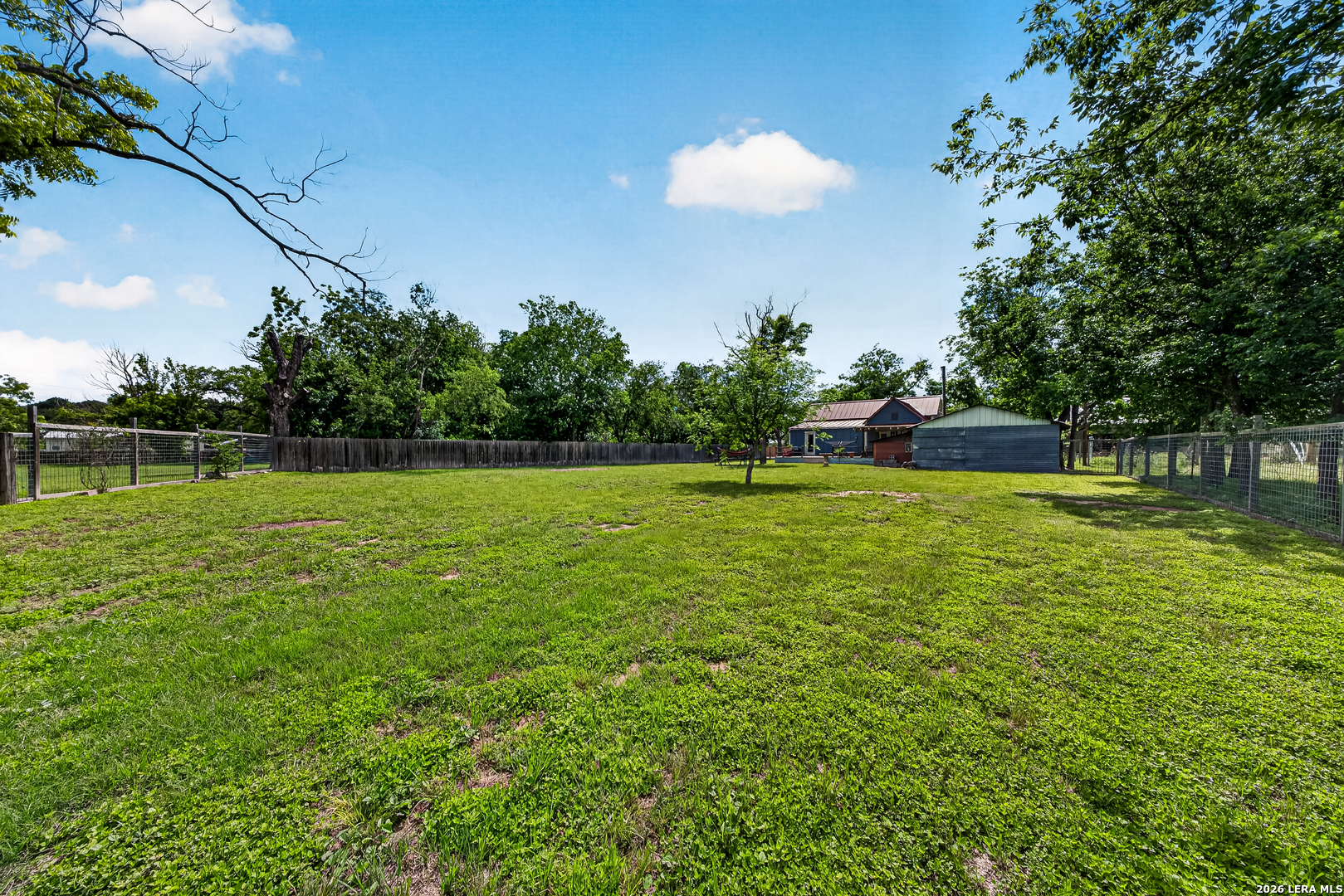 320 2nd Street Comfort, TX 78013 - Photo 28 of 31