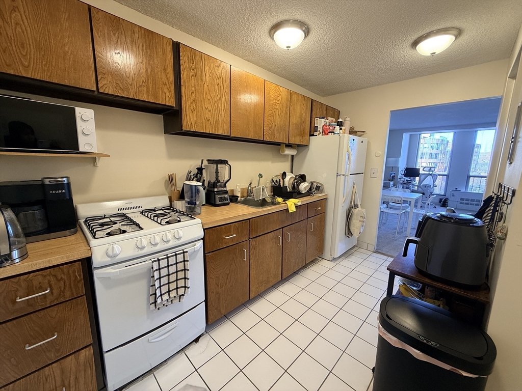 44 Washington Street, Unit 505 Brookline, MA 02445 - Photo 5 of 24