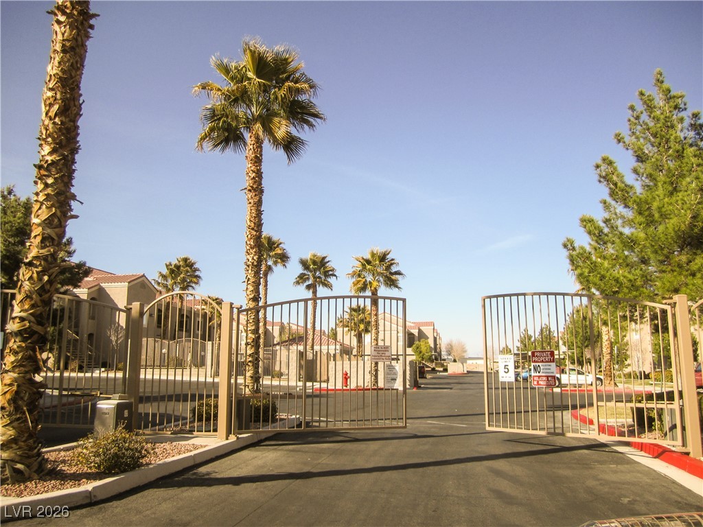 9470 Peace Way, Unit 115 Las Vegas, NV 89147 - Photo 18 of 19