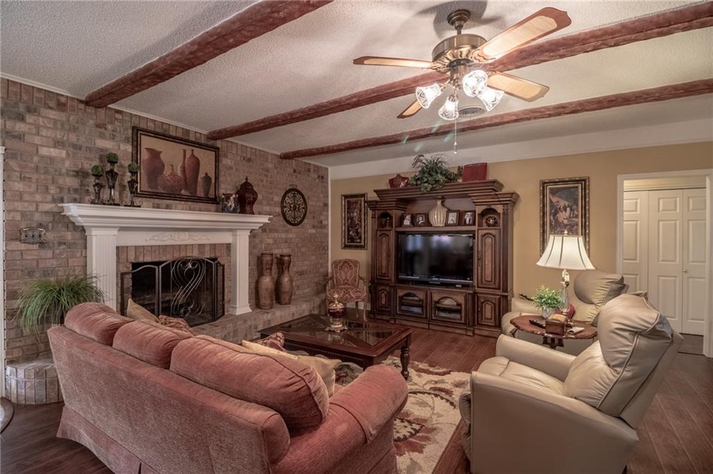 134 Somerset Road Laplace, LA 70068 - Photo 3 of 24 Gallery Image 3