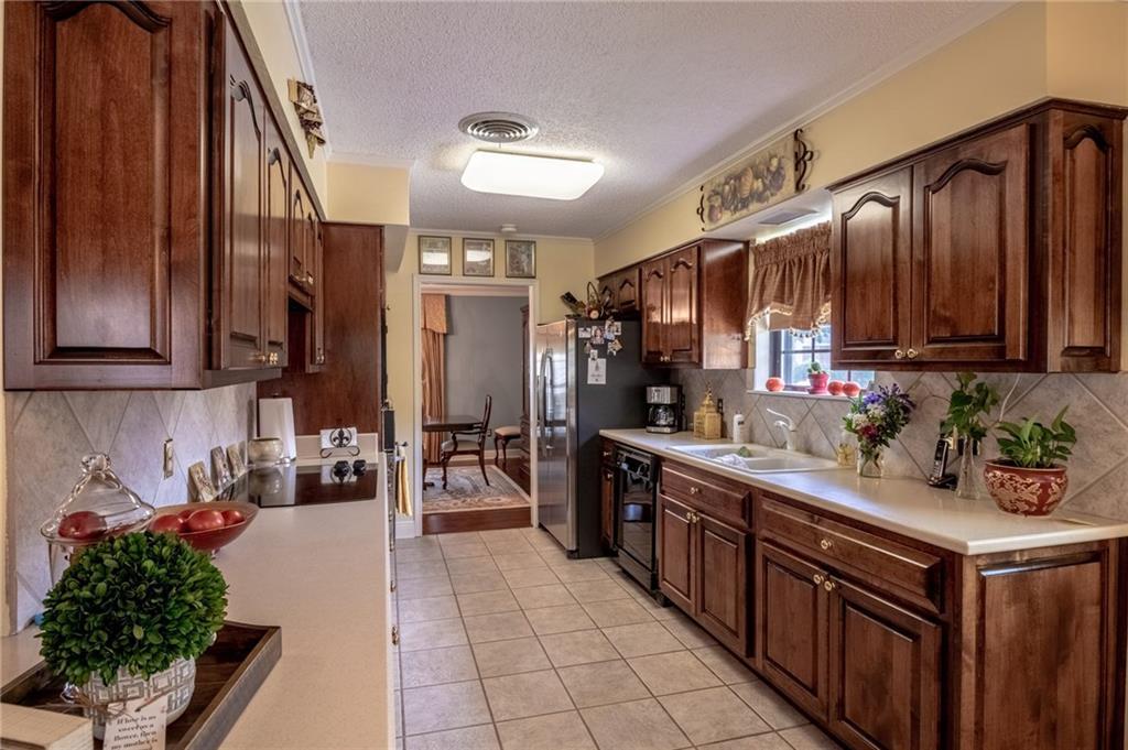 134 Somerset Road Laplace, LA 70068 - Photo 7 of 24 Gallery Image 7