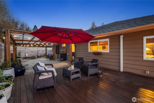 $1,264,000 | 612 Park Avenue, Mukilteo, WA 98275