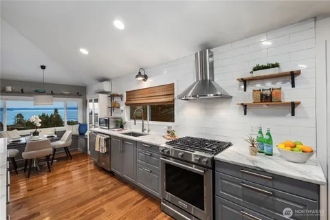 $1,264,000 | 612 Park Avenue, Mukilteo, WA 98275