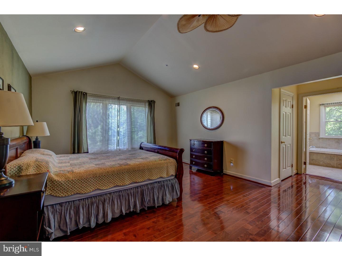 333 Sentry Lane Wayne, PA 19087 - Photo 14 of 24 Gallery Image 14