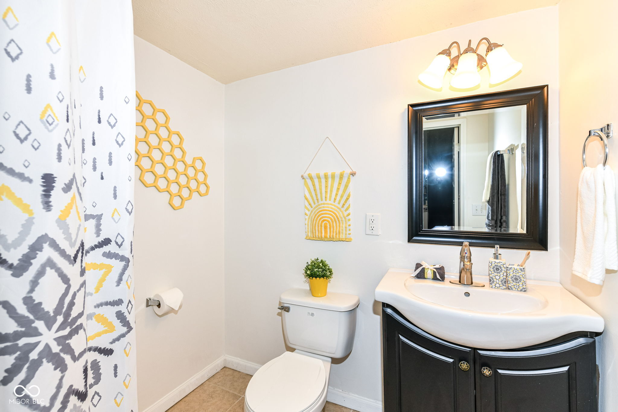 11663 Seville Road Fishers, IN 46037 - Photo 19 of 32 Gallery Image 19