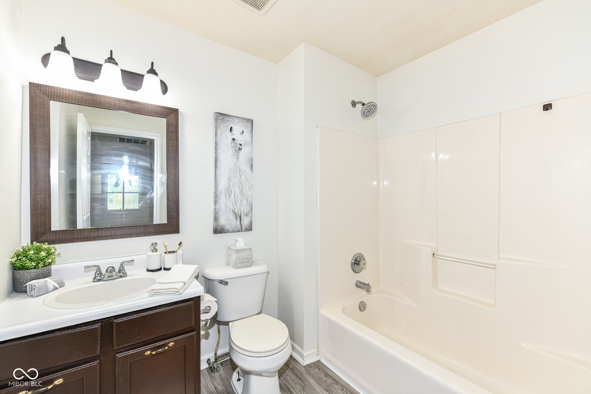 11663 Seville Road Fishers, IN 46037 - Photo 25 of 32 Gallery Image 25