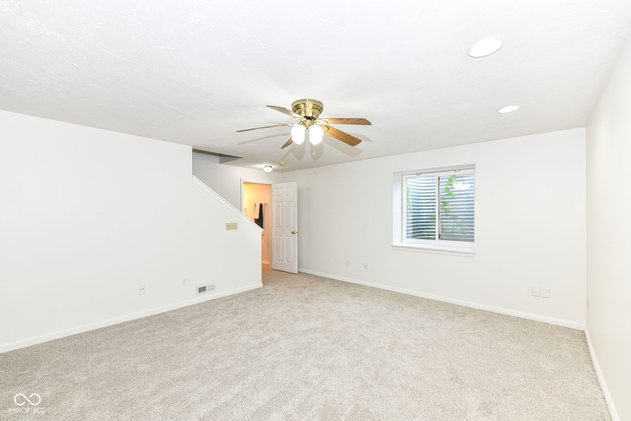 11663 Seville Road Fishers, IN 46037 - Photo 29 of 32 Gallery Image 29