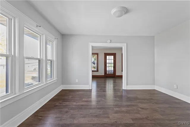 $329,900 | 423 Highland Avenue, De Witt, NY 13057