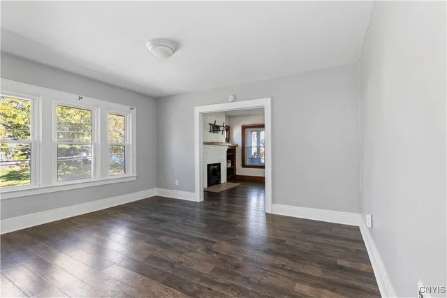 $329,900 | 423 Highland Avenue, De Witt, NY 13057