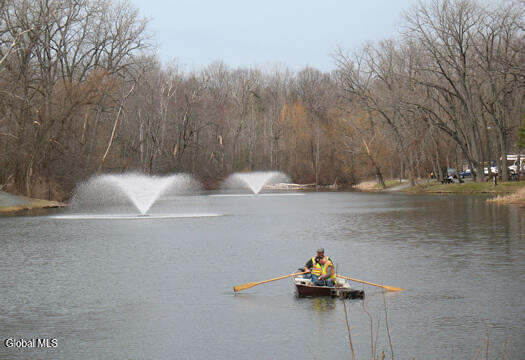 7 Edison Avenue, Unit 2ND FL REAR Albany, NY 12208 - Photo 13 of 16 buckingham_pond_fountain_return_rowboat