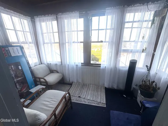 $1,200 | 7 Edison Avenue, Unit 2ND FL REAR, Albany, NY 12208