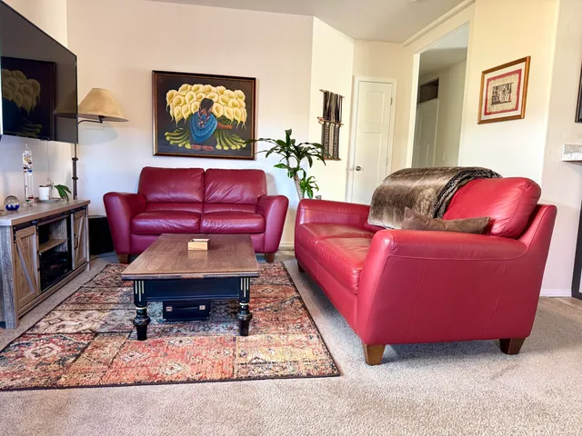 $2,500 | 308 North 6th Street, Bellevue, ID 83313