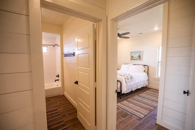 $1,190,000 | 1255 County Road 260, Weimar, TX 78962