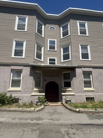 15 Fortesque Terrace, Unit 4 Lynn, MA 01902 - Photo 1 of 13