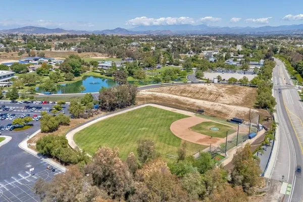 $739,900 | 43114 Corte Tolosa, Temecula, CA 92592