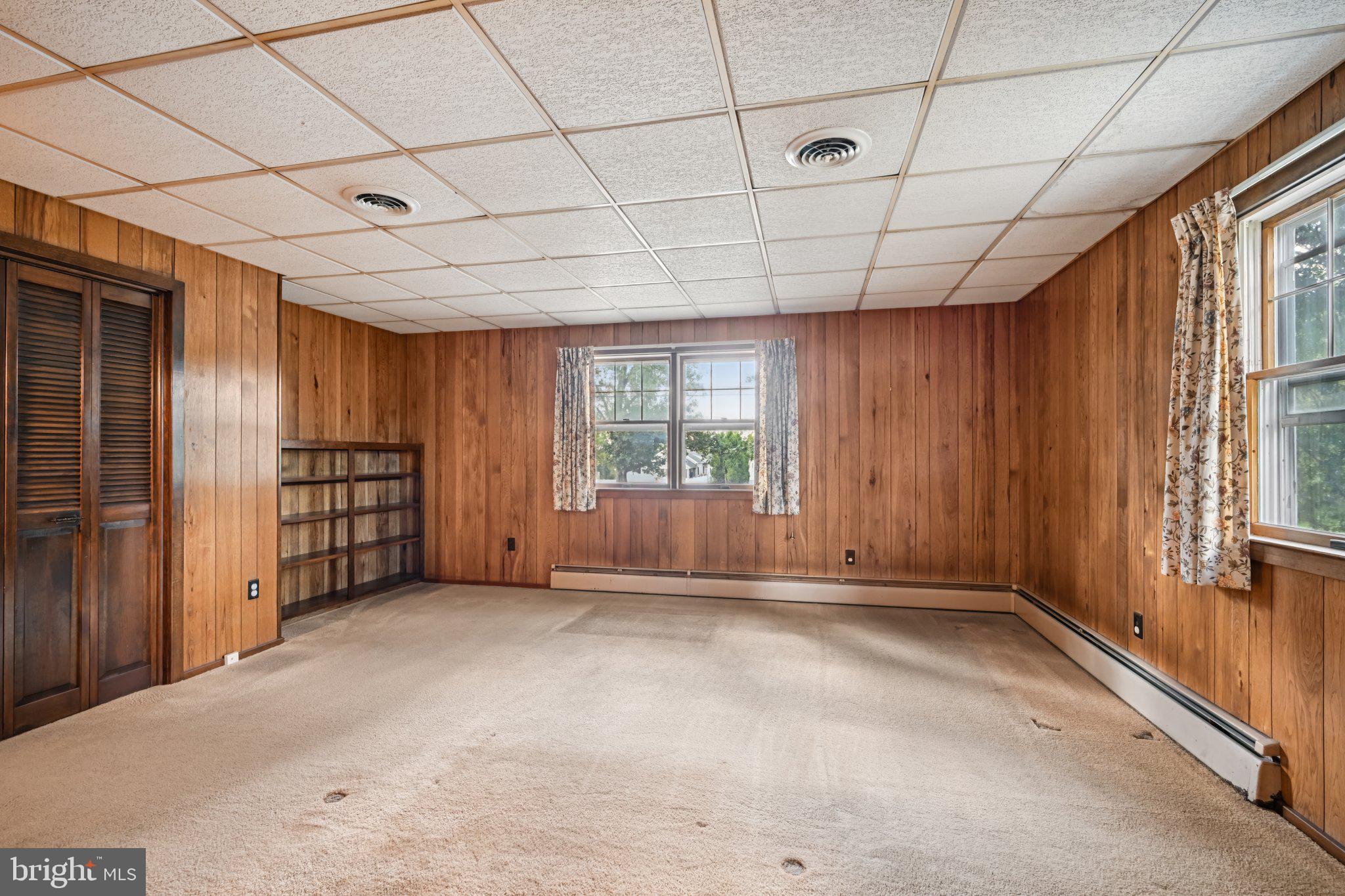 60 Brownback Road Royersford, PA 19468 - Photo 27 of 50 a view of an empty room with a window