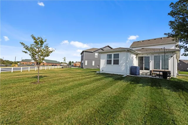 $354,900 | 27600 East Red Fox Street, Lake Lotawana, MO 64086