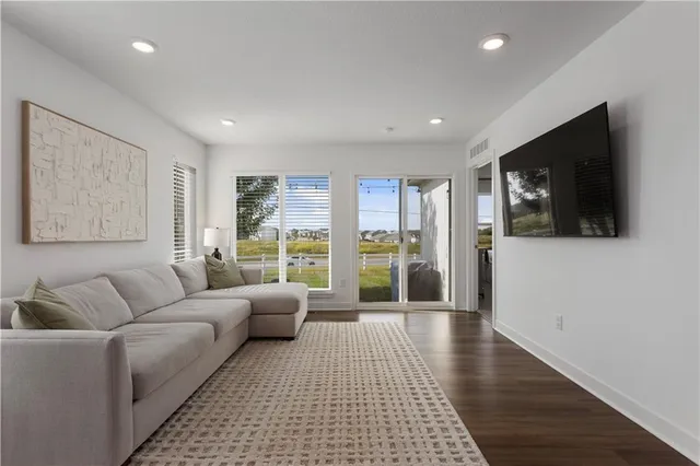 $354,900 | 27600 East Red Fox Street, Lake Lotawana, MO 64086