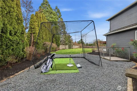 $2,500,000 | 27239 Southeast 27th Street, Sammamish, WA 98075