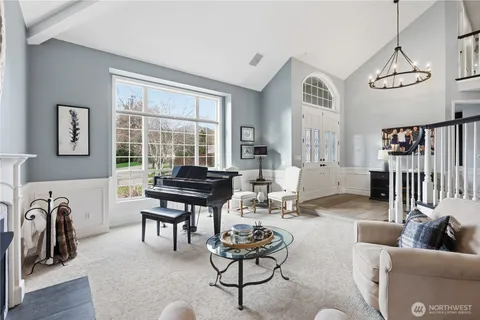 $2,500,000 | 27239 Southeast 27th Street, Sammamish, WA 98075