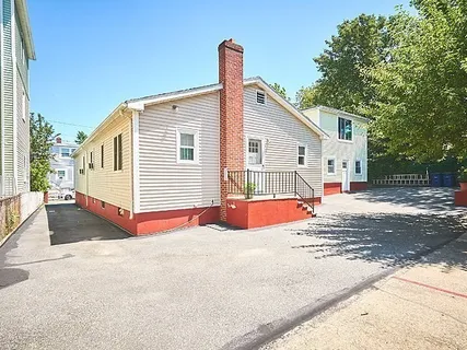 $5,250 | 71 Oak Street, Somerville, MA 02143