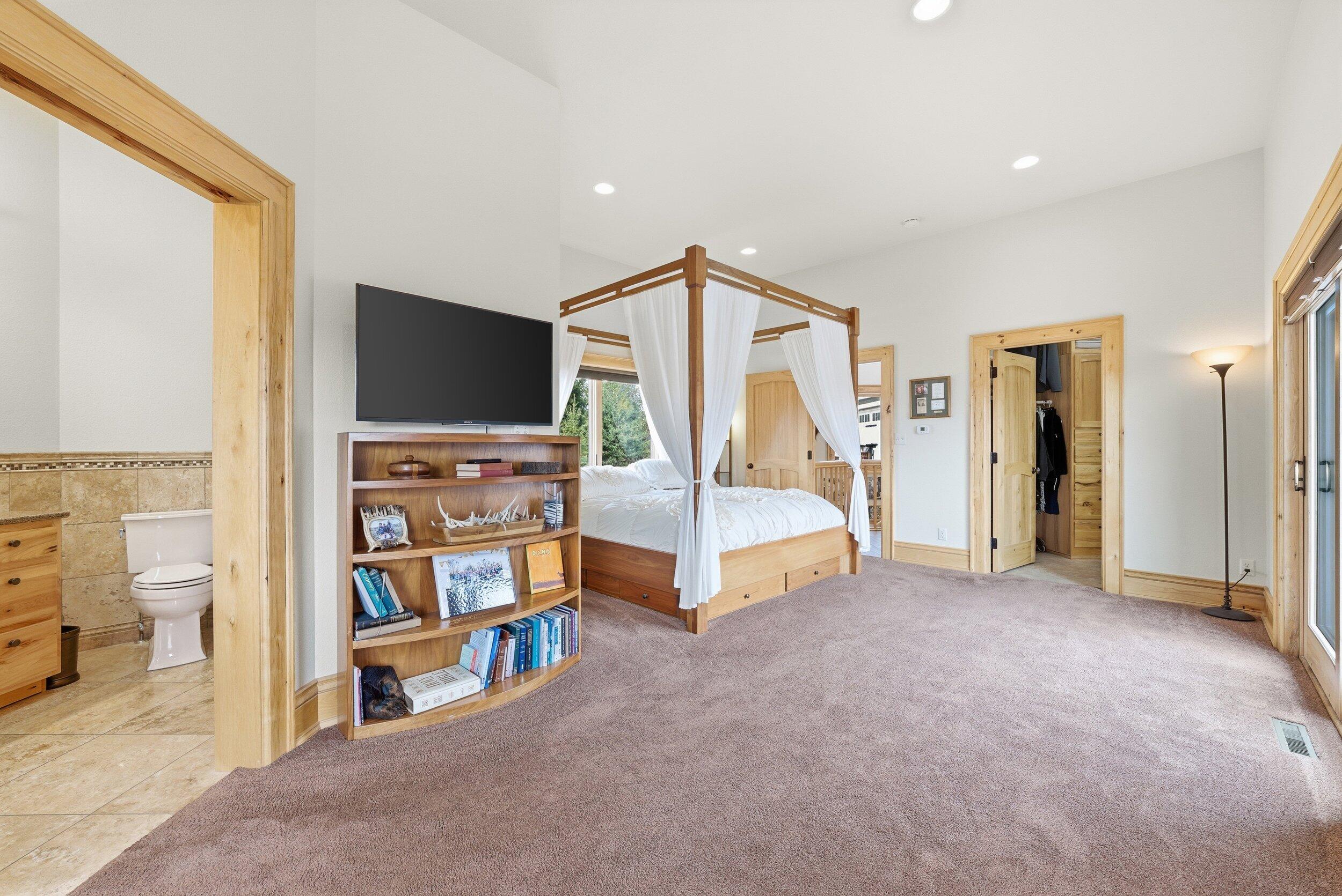 W985 Fur Farm Road New Holstein, WI 53061 - Photo 19 of 37 Middle Coast-22 - Copy