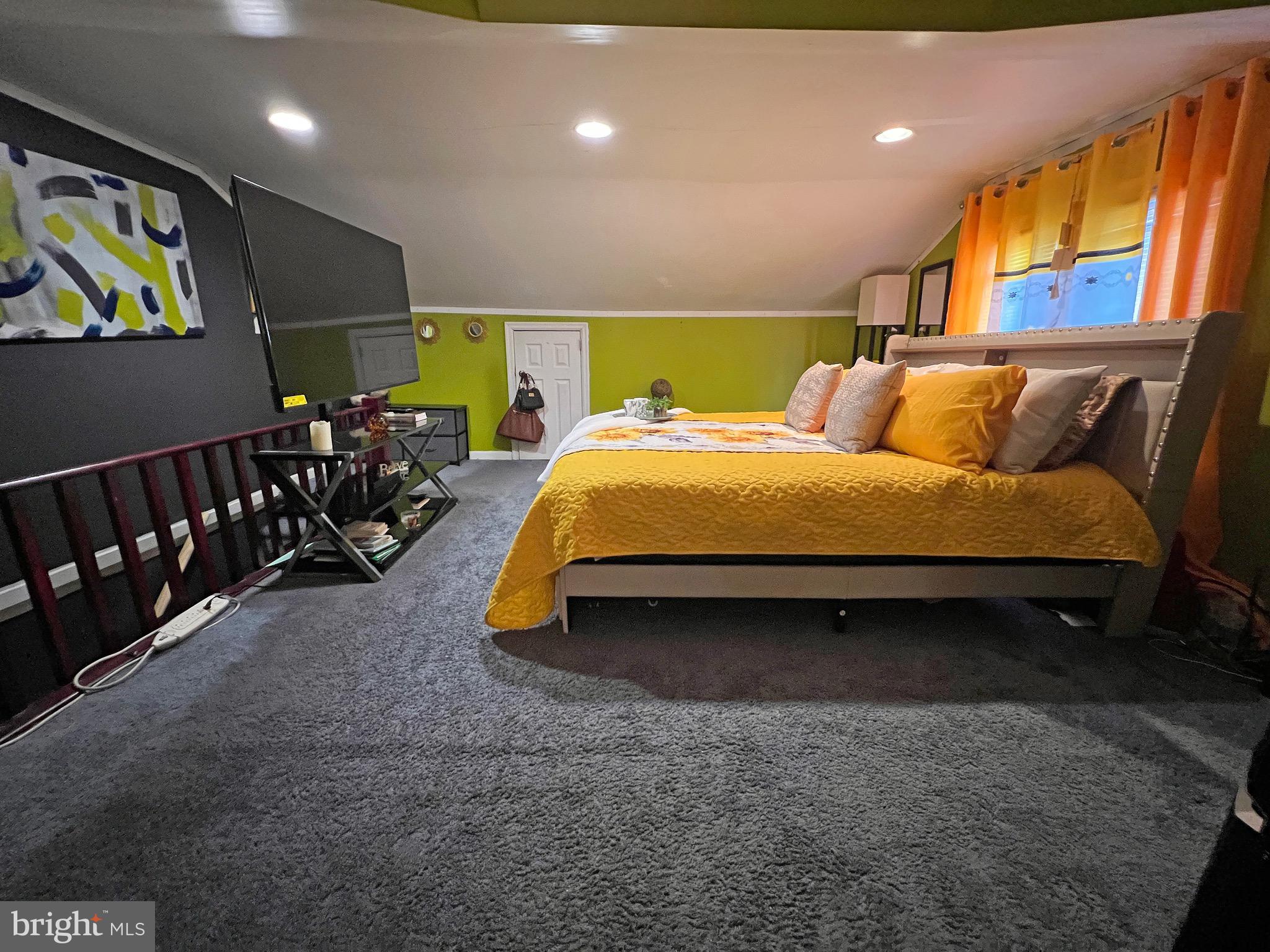 4129 Garrett Road Drexel Hill, PA 19026 - Photo 15 of 34 3rd floor bedroom