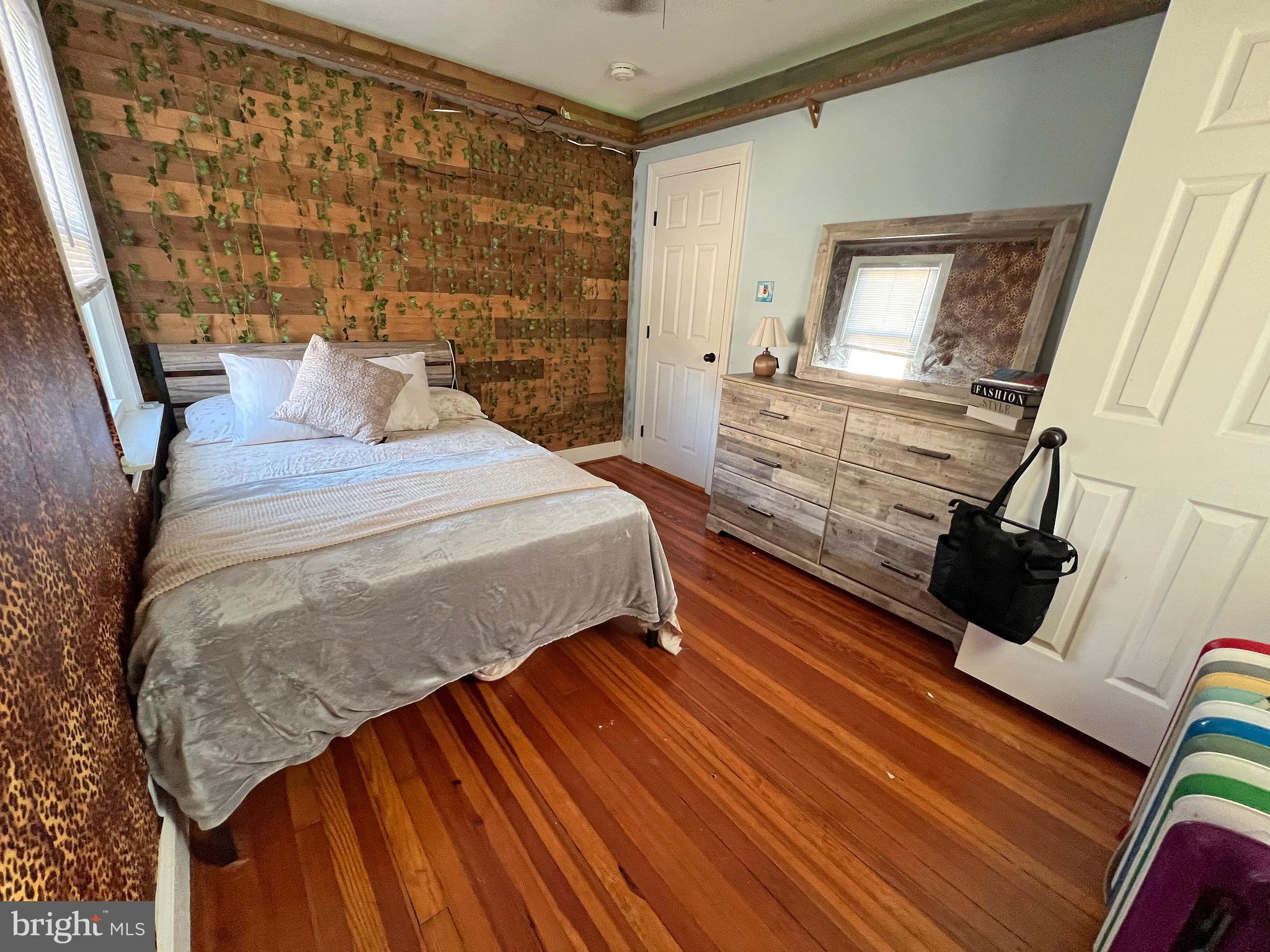 4129 Garrett Road Drexel Hill, PA 19026 - Photo 22 of 34 2nd floor bedroom - 3
