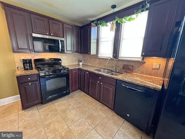 $280,000 | 4129 Garrett Road, Drexel Hill, PA 19026