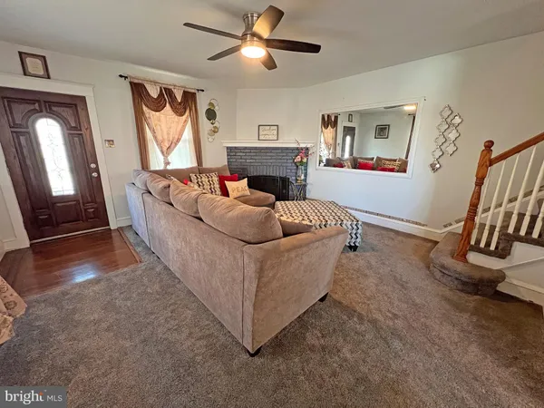 $280,000 | 4129 Garrett Road, Drexel Hill, PA 19026