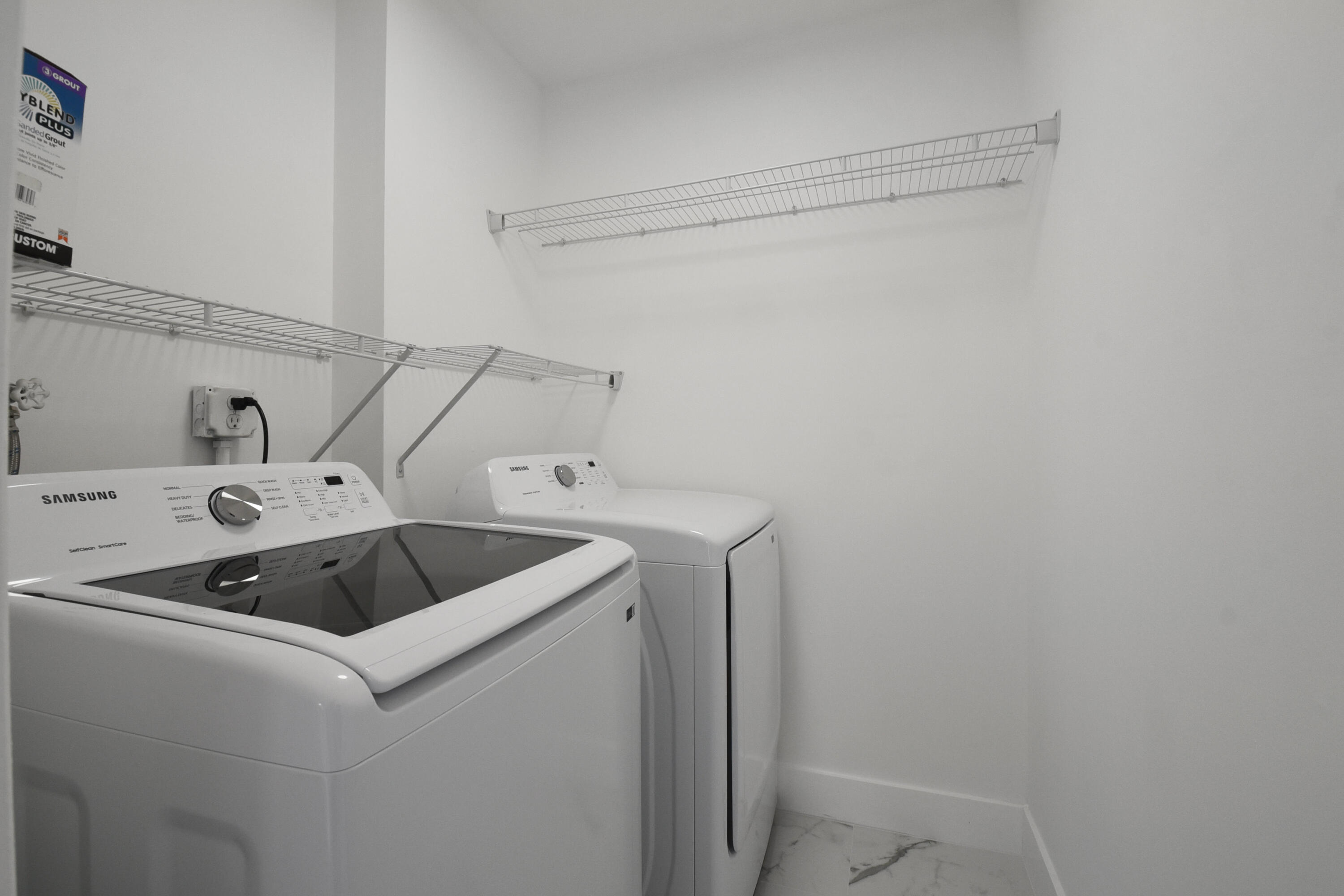 392 Saxony Way Delray Beach, FL 33446 - Photo 21 of 27 23_dsc_3411