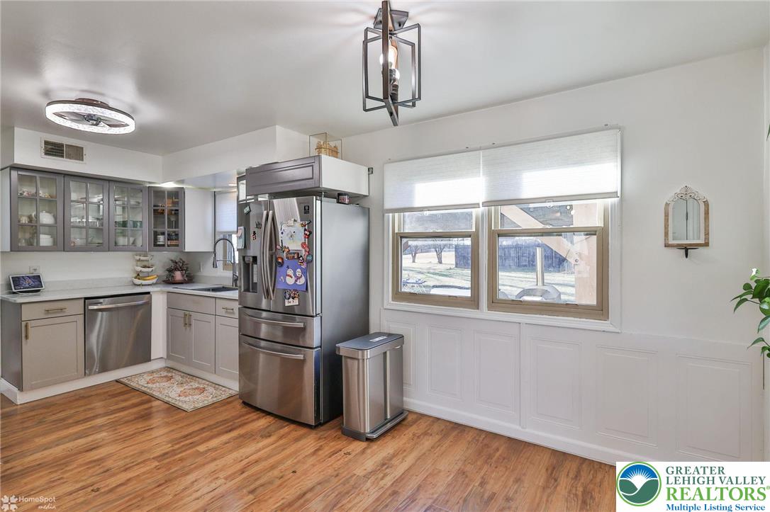 2950 Santee Drive Bethlehem, PA 18017 - Photo 18 of 52