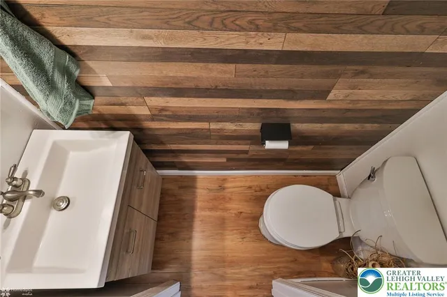 $560,000 | 2950 Santee Drive, Bethlehem, PA 18017