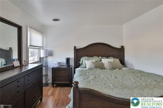 $560,000 | 2950 Santee Drive, Bethlehem, PA 18017