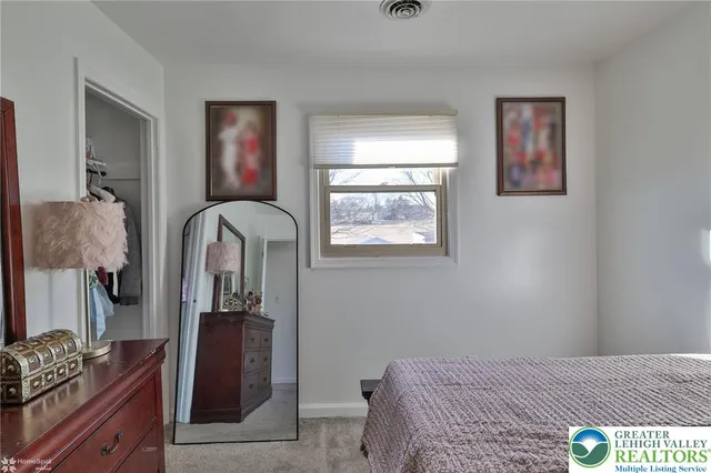 $560,000 | 2950 Santee Drive, Bethlehem, PA 18017