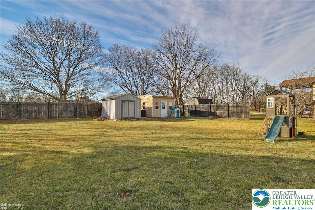 2950 Santee Drive Bethlehem, PA 18017 - Photo 49 of 52