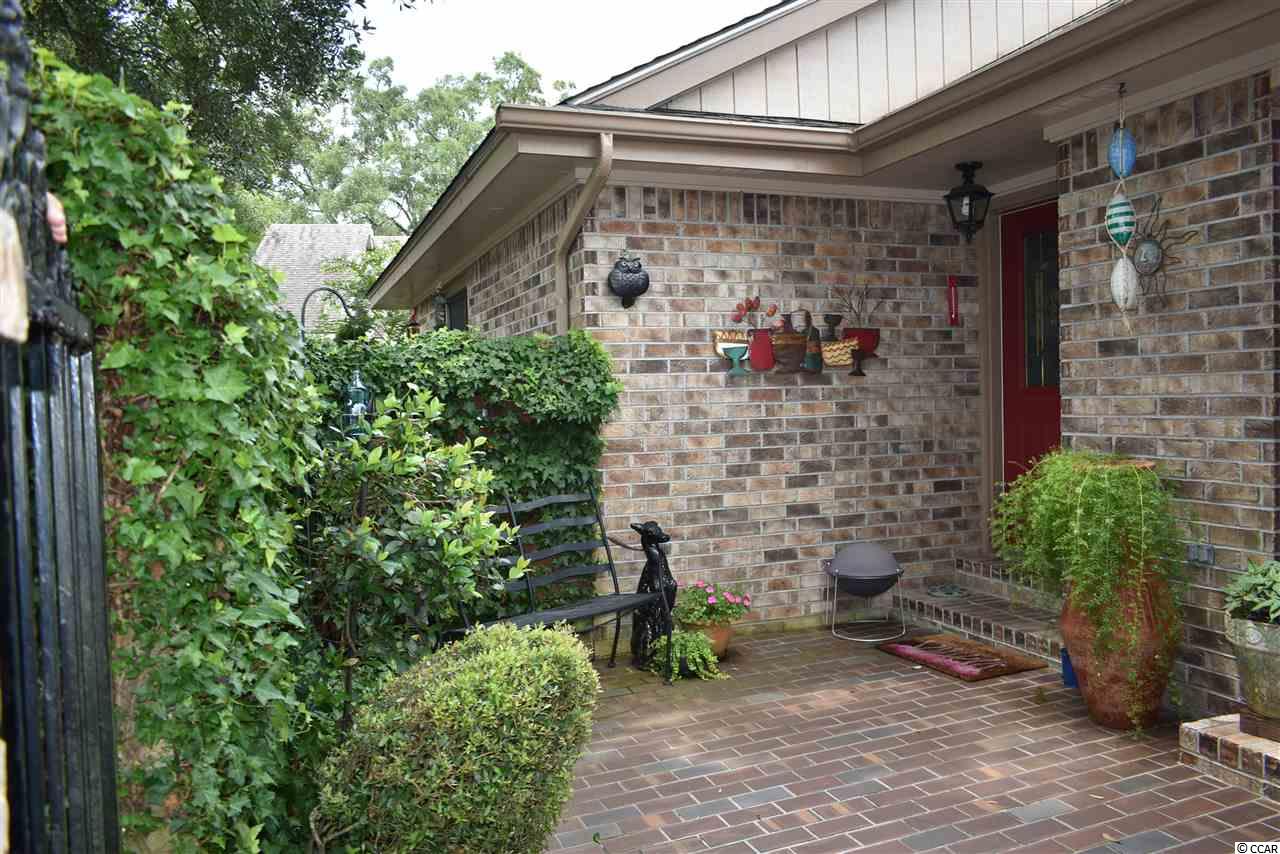 689 Flamingo Court Murrells Inlet, SC 29576 - Photo 4 of 35 Gallery Image 4