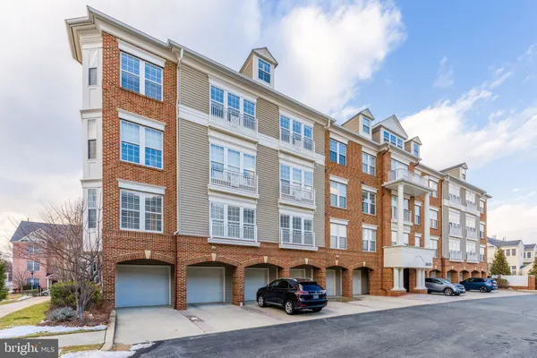 $599,000 | 1625 Piccard Drive, Unit 403, Rockville, MD 20850