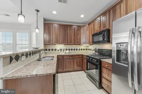 $599,000 | 1625 Piccard Drive, Unit 403, Rockville, MD 20850