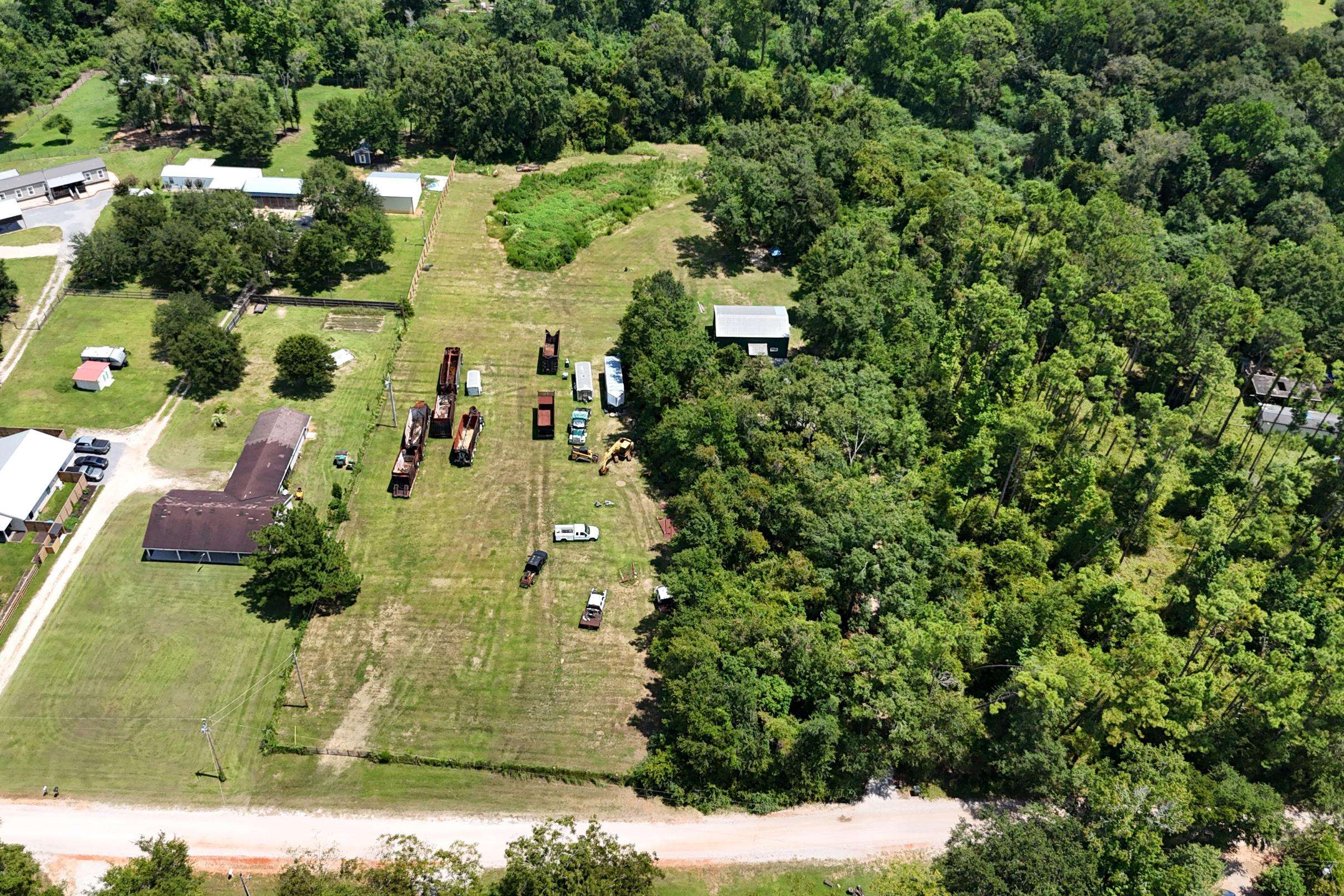 14152 George Younce Road Foley, AL 36535 - Photo 2 of 28