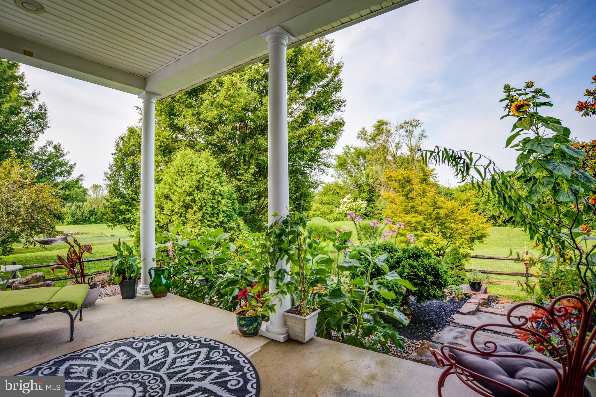1289 Reading Road Denver, PA 17517 - Photo 54 of 69 Patio