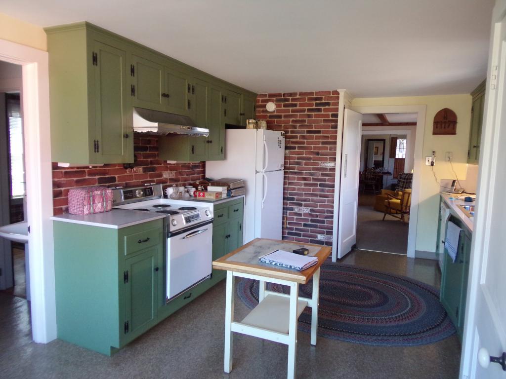 188 College Road Bennington, VT 05257 - Photo 8 of 16